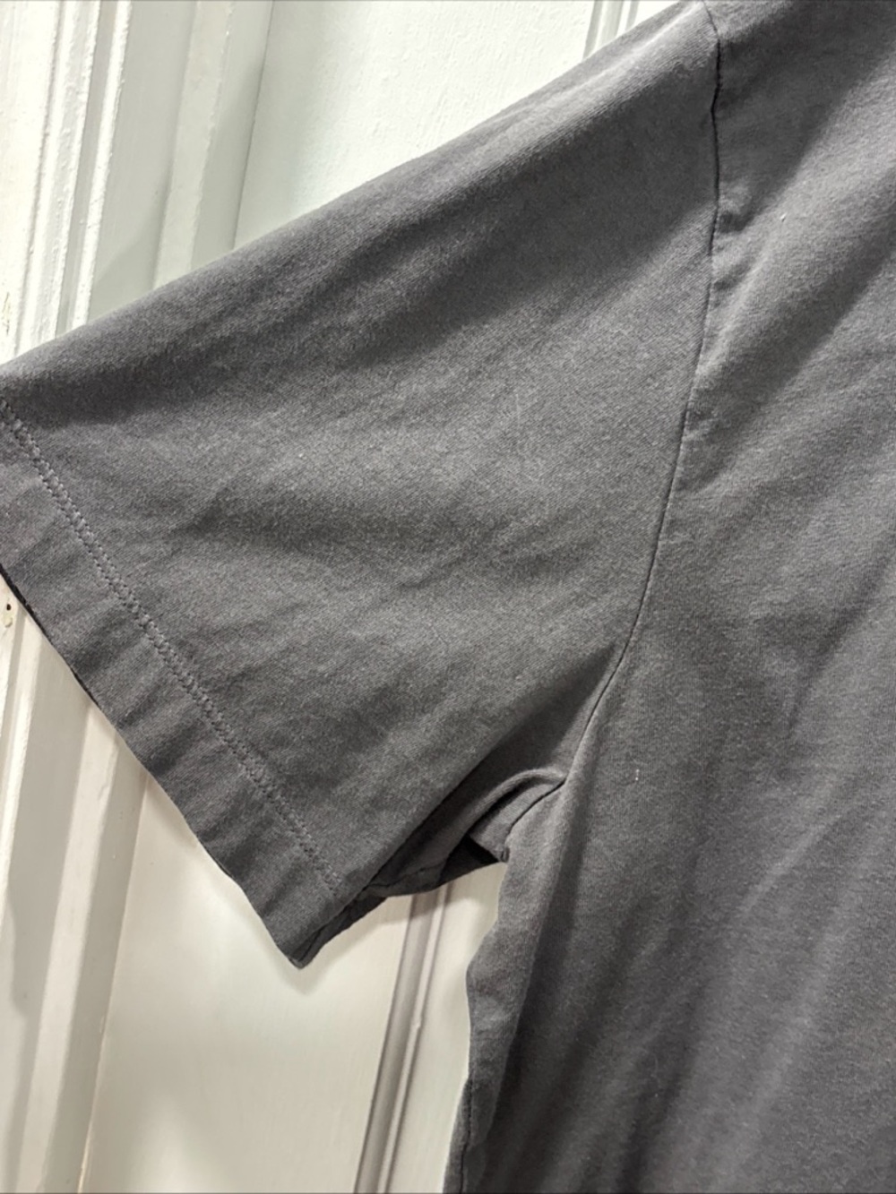 Patagonia Men’s Trout Fitz Roy Organic Cotton Polo Size XL Dk Gray Fly Fishing - Picture 7 of 9
